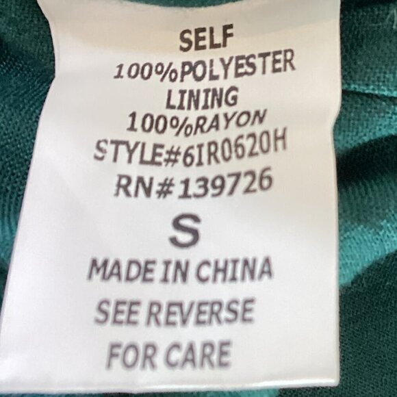 NWT Fab'rik Green Gold Paisley Zip Back V-Neck Long Sleeve Romper Sz S #311F - Picture 8 of 9